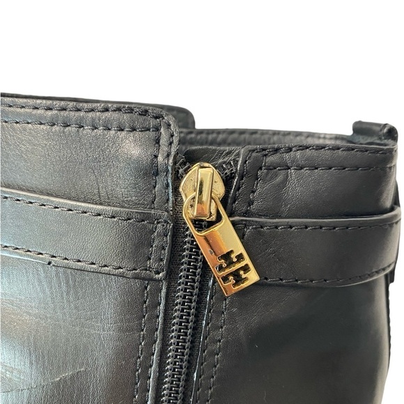 Tory Burch Black
Bristol Equestrian Calf
Leather Ankle Zip Bootie size 10M - Picture 7 of 14